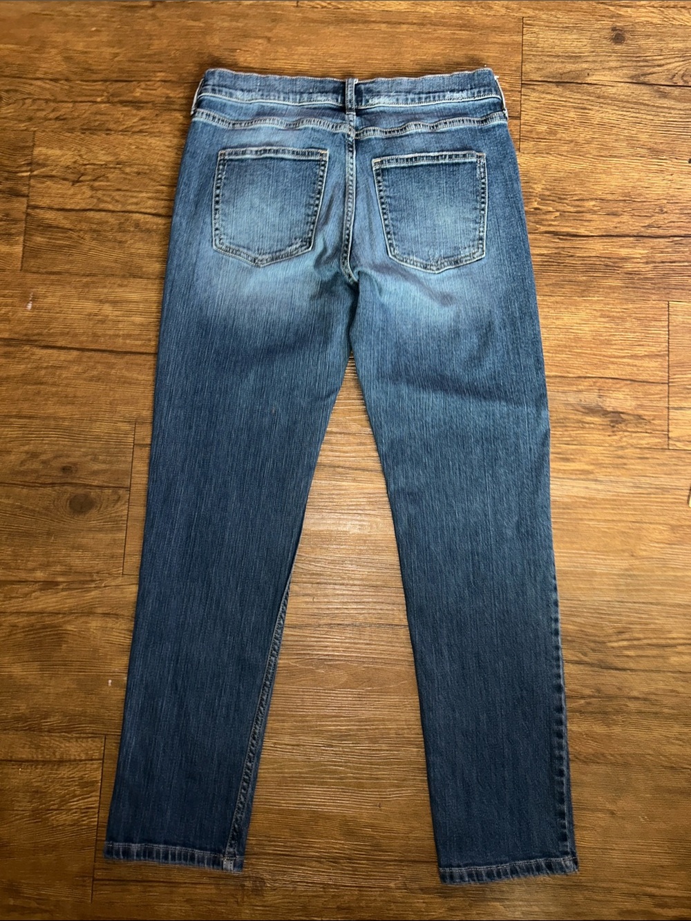Banana Republic Women's Light Blue Girlfriend Jean Size 27/4 - Picture 8 of 9